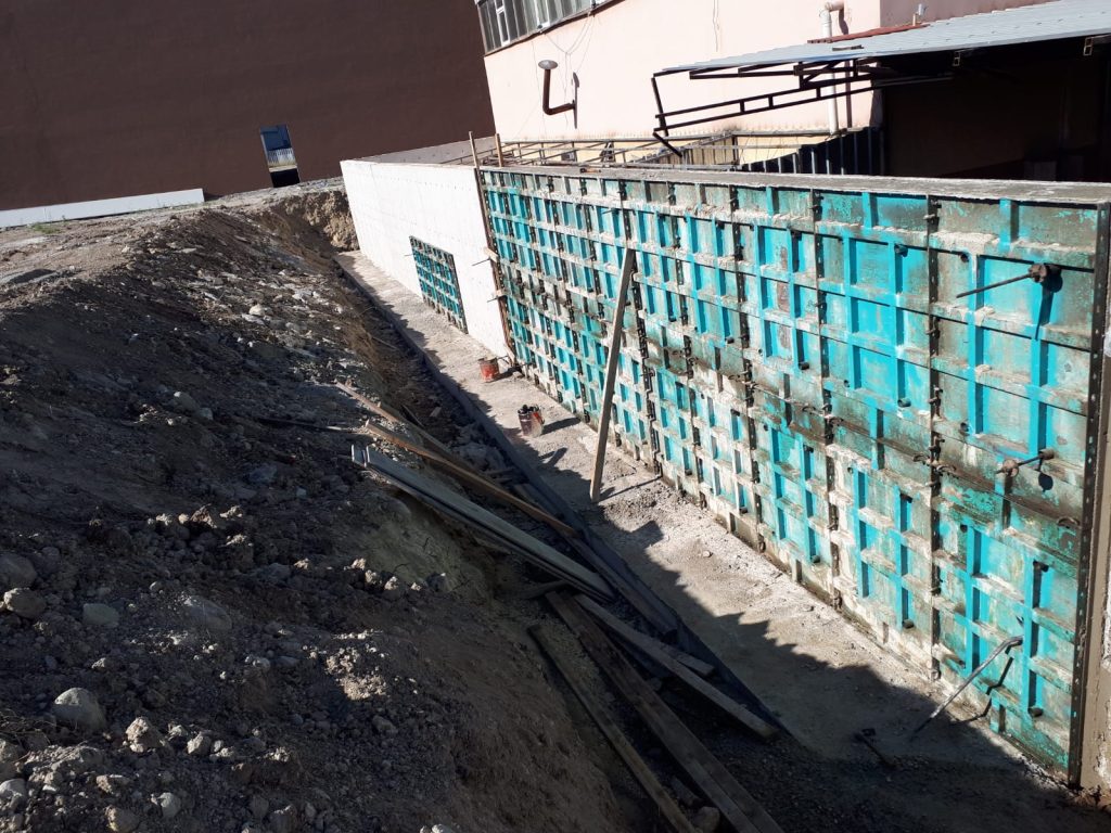 BETON İSTİNAT DUVARI